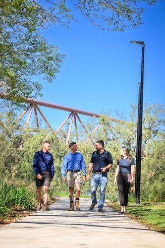 mobile - carousel-hero-element image-3